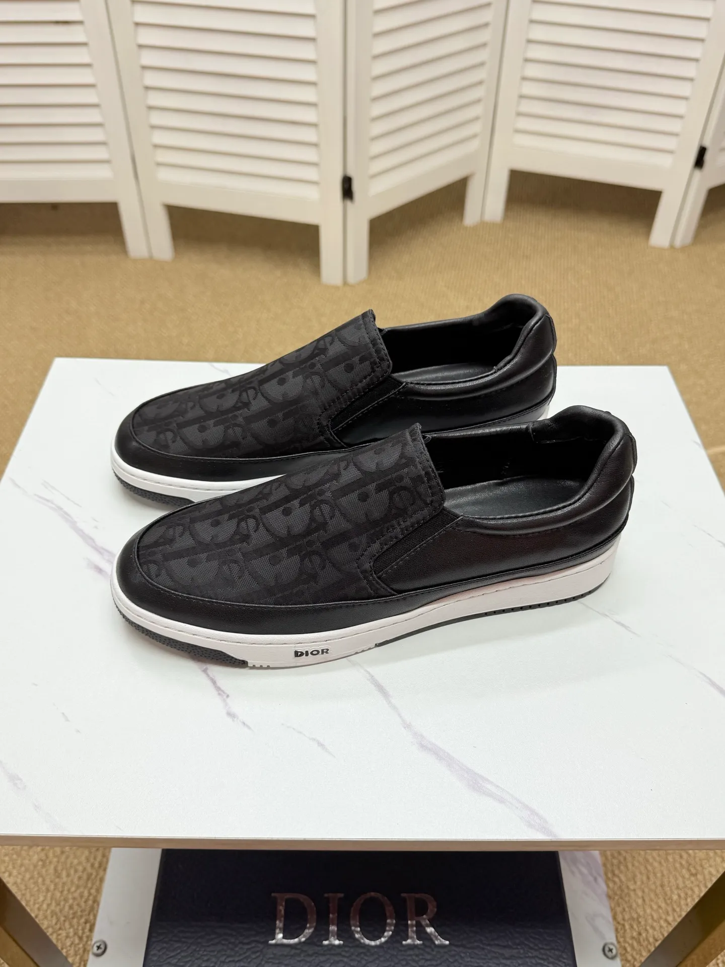 Men's clothing and shoes 210. (DIOR-Dior) casual sports shoes, official website synchronization, counter quality, fashionable and simple classic style, original outsole, size: 39-44 (45, 46 customized, non-refundable) Yh
